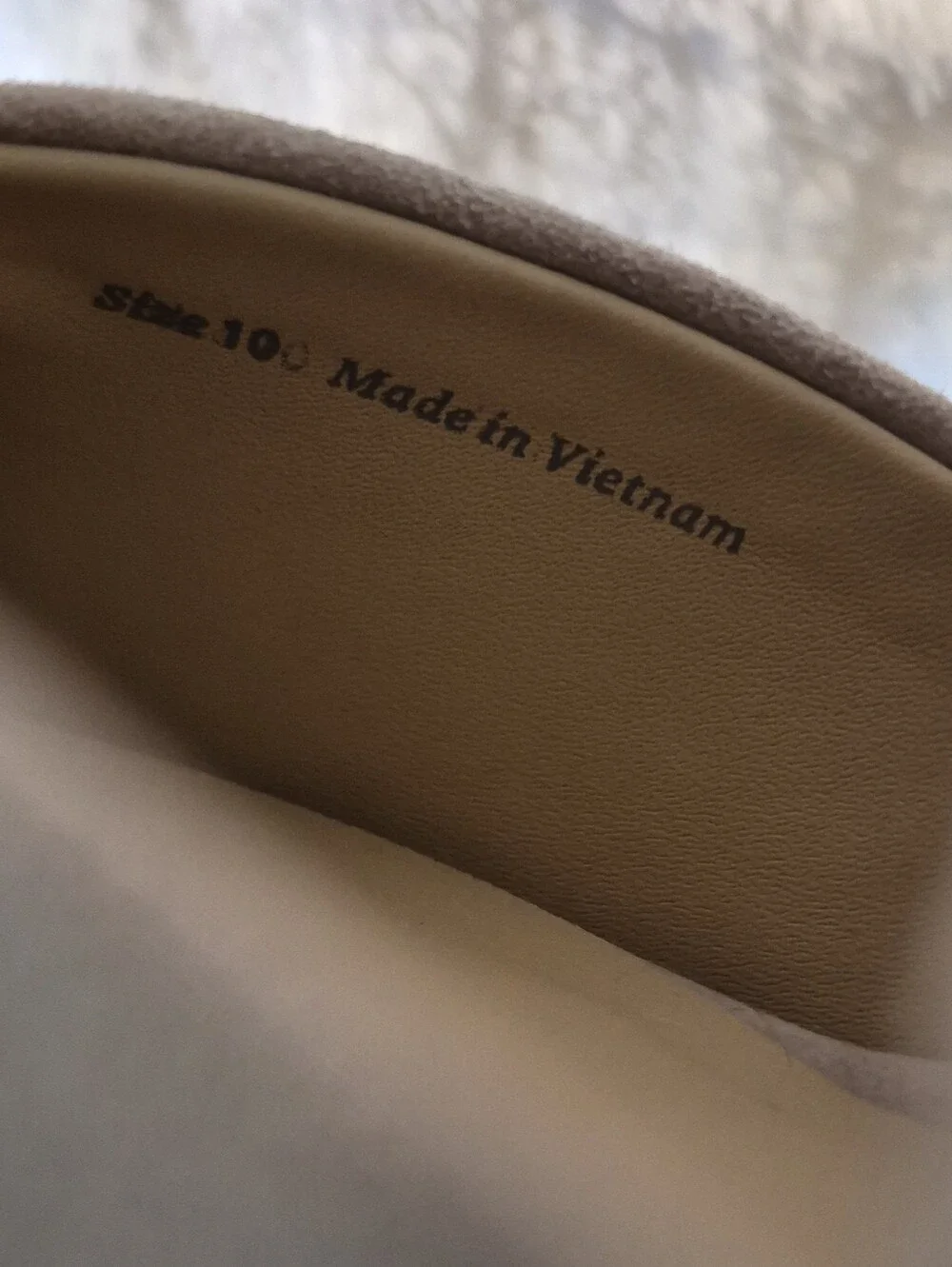 NEW Dolce Vita Kelsy Heels Suede Slip On Mules Beige Nude Pointed Toe Size 10